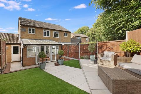 3 bedroom semi-detached house for sale, Falkland Place, Walderslade, ME5