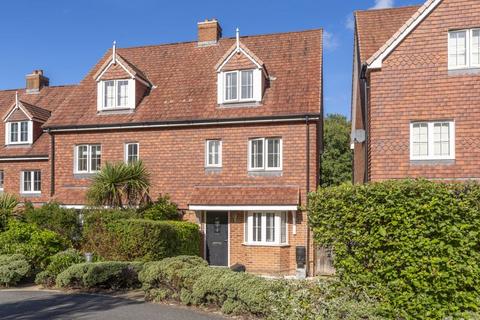 undefined, Treetops Way, Heathfield TN21