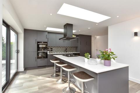 5 bedroom detached house for sale, Millyard Crescent, Woodingdean, Brighton, East Sussex