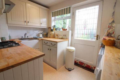 102 Bedford Road, Barton Le Clay, Bedford, MK45 4LR