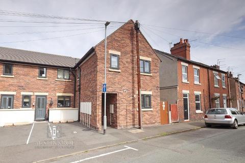 3 bedroom apartment for sale, Stone ST15