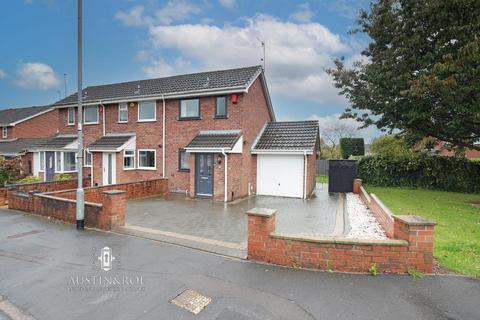 11 Bevandean Close, Stoke-on-trent, ST4 8US
