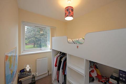 11 Bevandean Close, Stoke-on-trent, ST4 8US