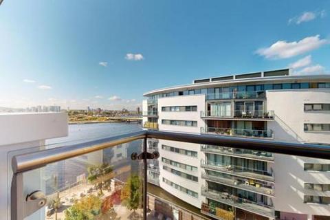 2 bedroom apartment to rent, Gallions Point, London City Airport E16