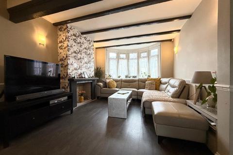 undefined, Grosvenor Road, Icknield, Luton, Bedfordshire, LU3 2EG