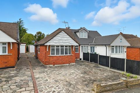 Hunter Avenue, Shenfield, CM15