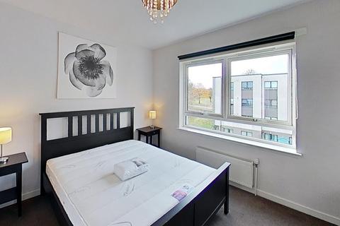 2 bedroom flat to rent, Colonsay Close, Edinburgh, EH5