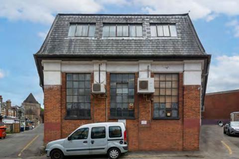 Office to rent, St Albans Ln London NW11 7QE