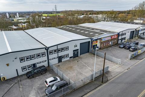 Warehouse to rent, Preistley Rd Manchester M28 2LX