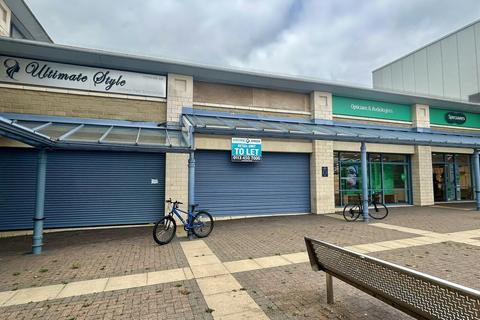 Shop to rent, Thornton Rd Bradford BD8 9BN