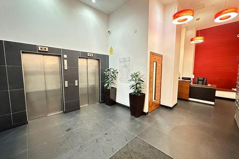 2 bedroom apartment to rent, Apartment 45, Basilica, King Charles Street, Leeds, West Yorkshire