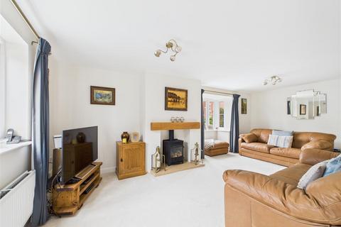 5 bedroom detached house for sale, Harewood Crest, Brough