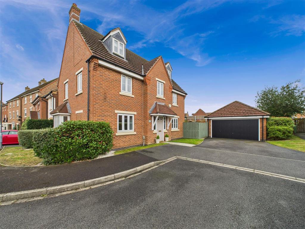 CAM03303 G0-PR0203-STILL032.jpg