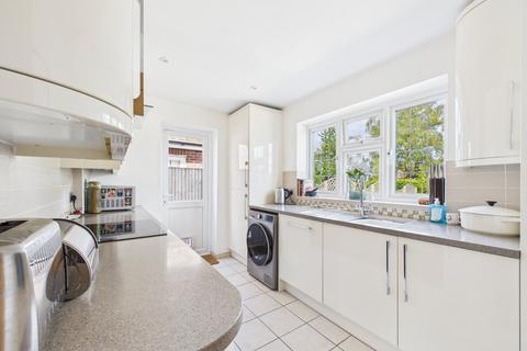 124 Berkeley Avenue, Chesham, HP5 2RT