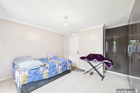 4 Allonby Close, Lower Earley, Reading, RG6 3BY