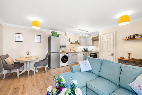 2 bedroom apartment for sale, Southdowns Park, Haywards Heath RH16
