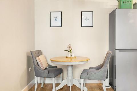 2 bedroom apartment for sale, Southdowns Park, Haywards Heath RH16