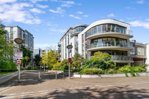 1 bedroom flat for sale, Great West Quarter, Brentford TW8