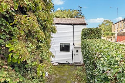 Hough Lane, Bromley Cross, BL7