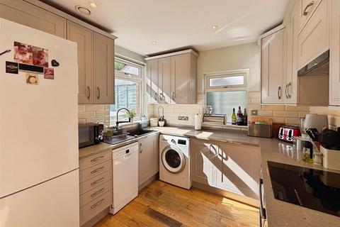 3 bedroom semi-detached house for sale, Ridgeway Close, Hemel Hempstead HP3