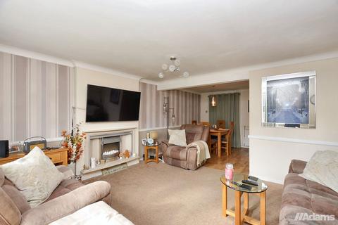 4 bedroom detached house for sale, Troutbeck Close, Beechwood