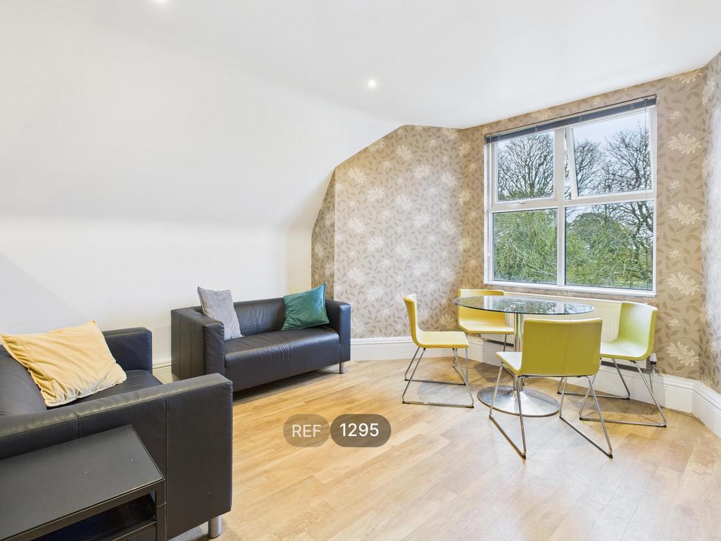 Kitchen / Living area