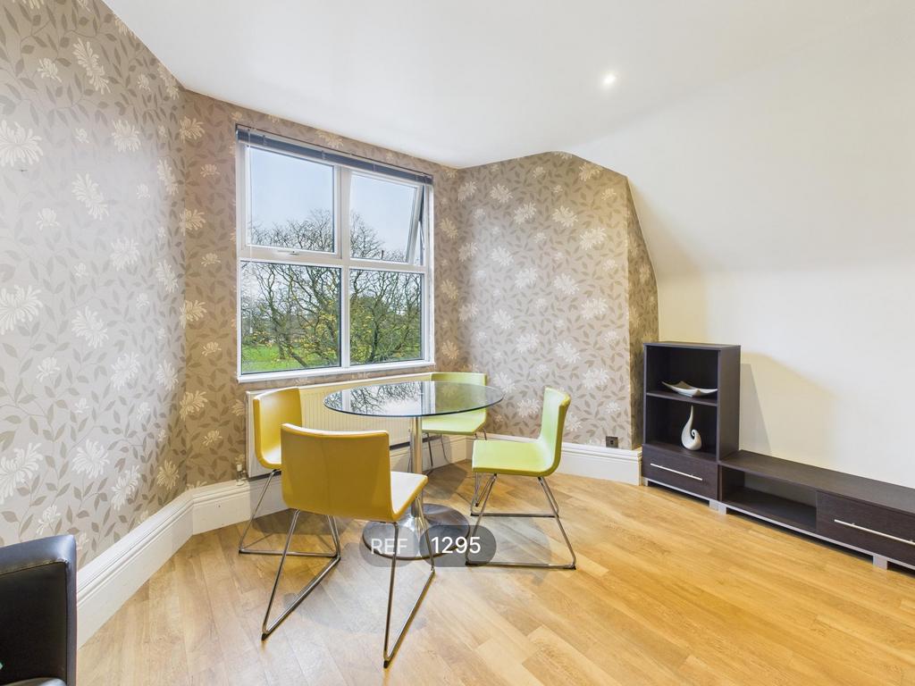 Kitchen / Living area