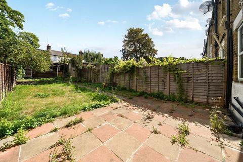 26 Basildon Road, Abbey Wood, London, SE2 0EW
