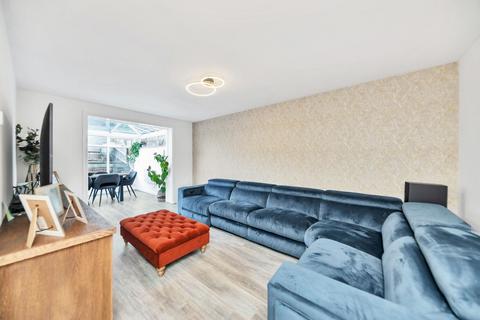 4 bedroom semi-detached house for sale, Moorymead Close, Hertford SG14