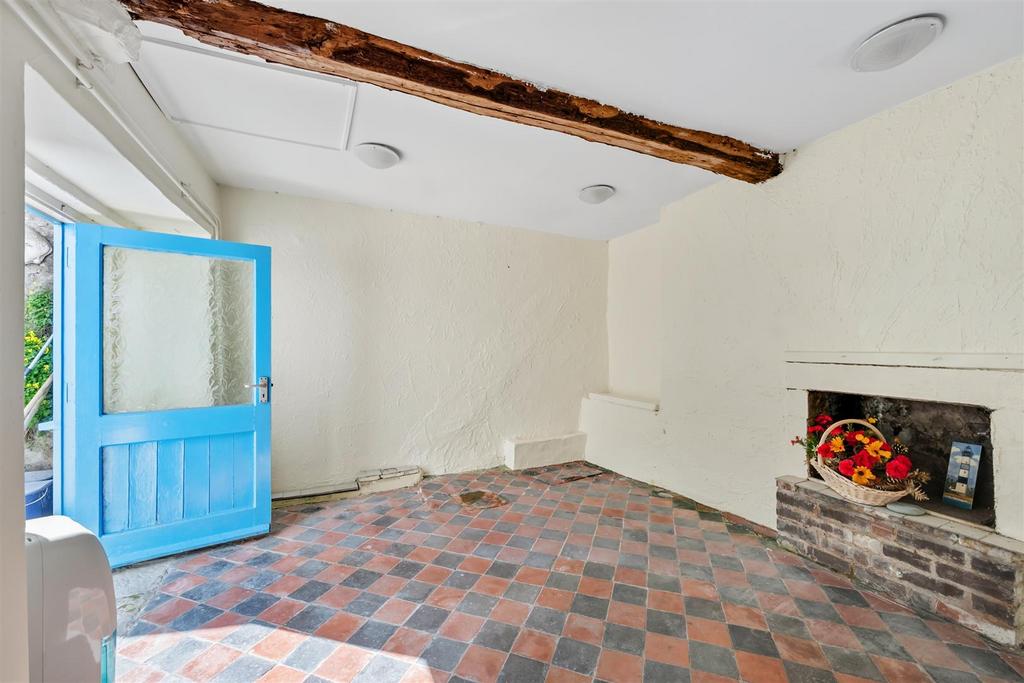 Breakfast Room .jpg