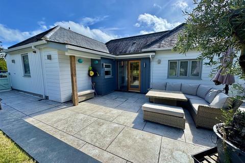 undefined, Ala Road, Pwllheli