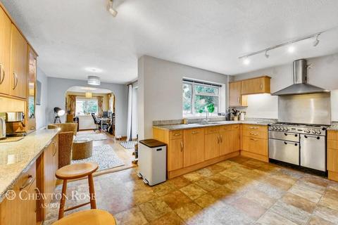 4 bedroom detached house for sale, Sutherland Chase, ASCOT