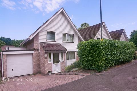 4 bedroom detached house for sale, Sutherland Chase, ASCOT