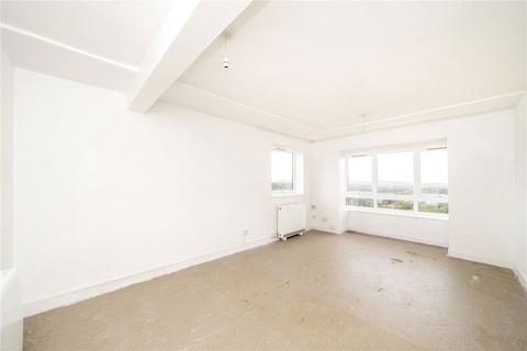 2 bedroom flat for sale, Treversh Court, London