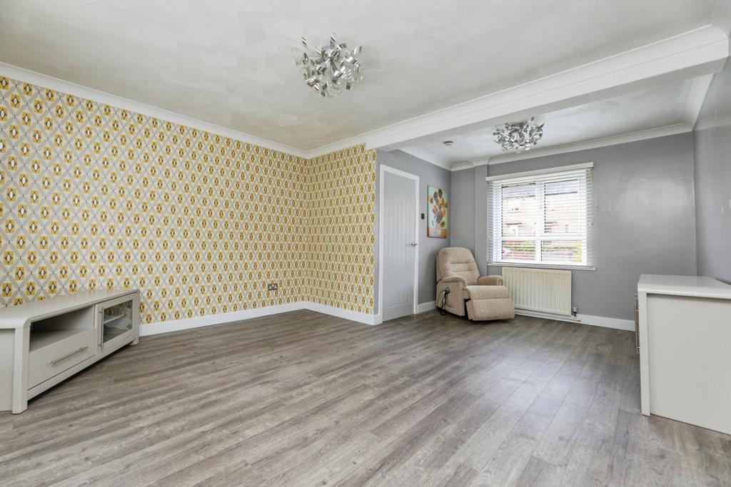 Pbox-living room-330846.jpg