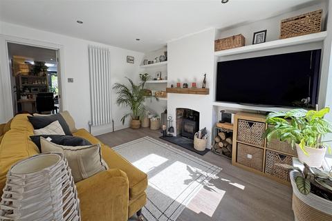 183 Brighton Road, Godalming, GU7 1PL