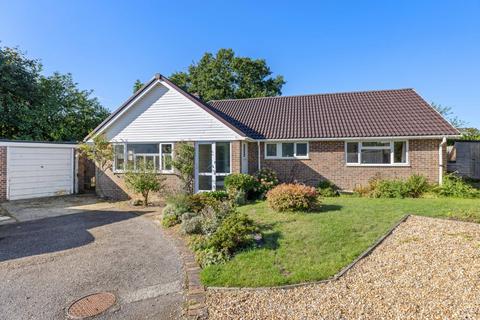2 Manor Close, Haslemere, GU27 1PP