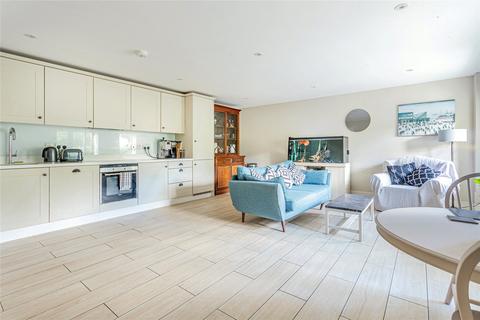 undefined, Brunel Mews, The Wharf