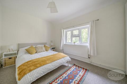 56a Cline Road, Guildford, GU1 3NH