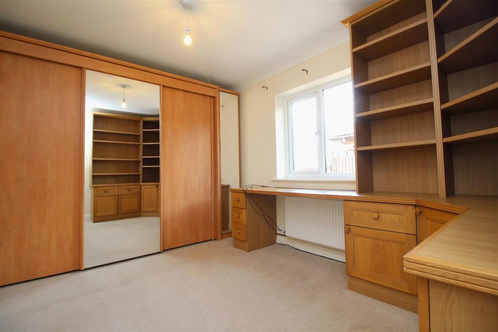 Bedroom 2.JPG