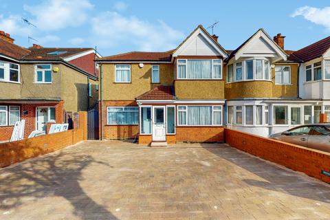 5 bedroom end of terrace house for sale, Harrow, Greater London HA2