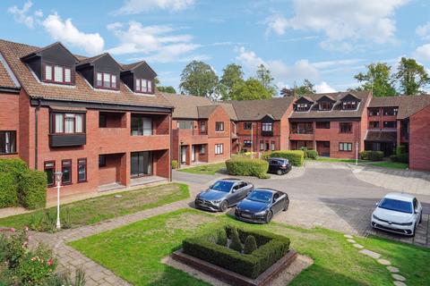 undefined, Snells Wood Court, Amersham HP7