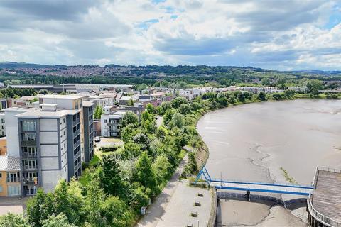2 bedroom apartment for sale, North Side, Gateshead NE8