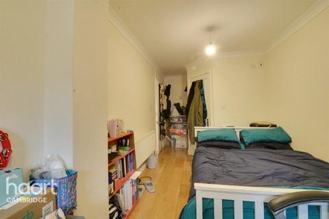 1 bedroom in a house share to rent, Hereward Close, Cambridge