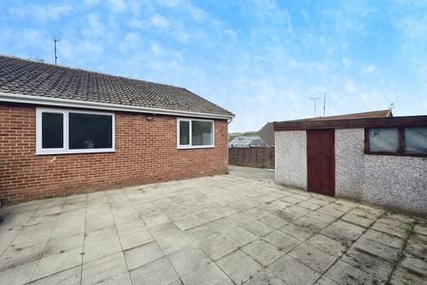 2 bedroom bungalow for sale, Cornmill Drive, Liversedge, WF15