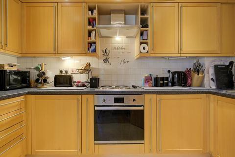 2 bedroom apartment for sale, Harrisons Wharf, Purfleet-On-Thames RM19
