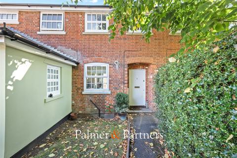 Neptune Court, Colchester, Essex, CO1
