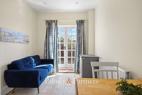 3 bedroom end of terrace house for sale, Neptune Court, Colchester, Essex, CO1