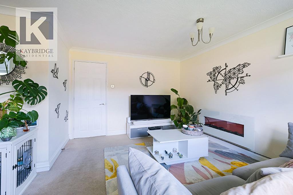 Laurence Court Rosedale Road, Epsom - KT17 2 JQ