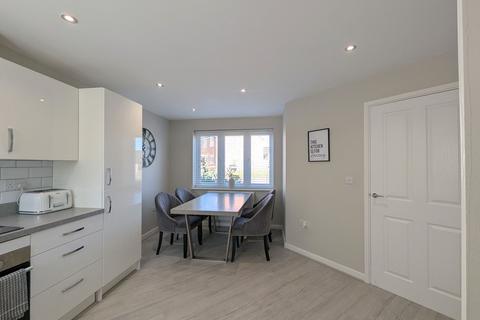3 bedroom semi-detached house for sale, Rother Close, Hebburn, NE31
